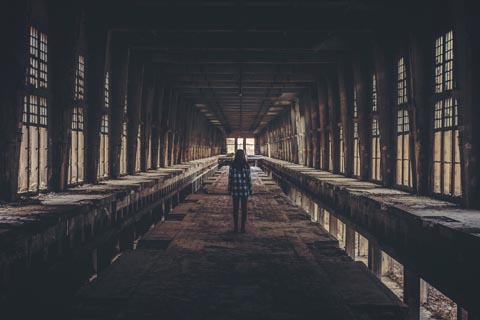 50画「崩落運」の図象